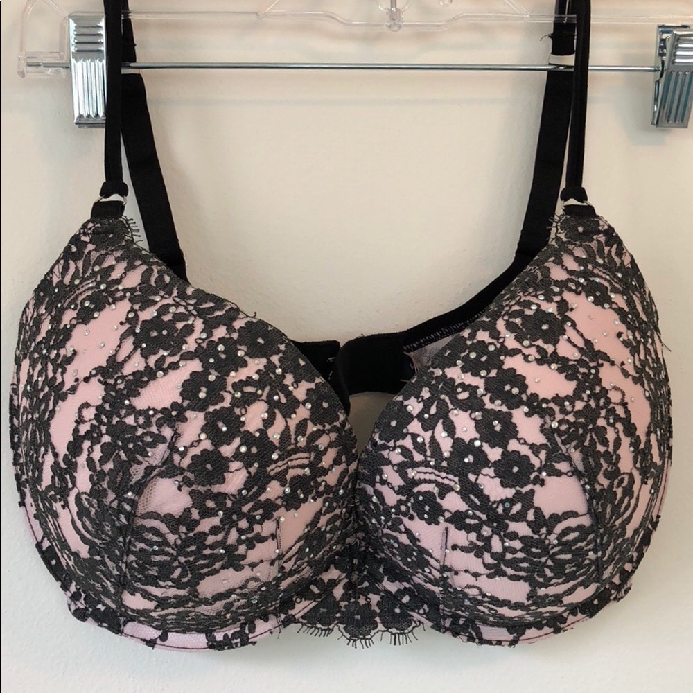 Victoria’s Secret Very Sexy Push Up Bra